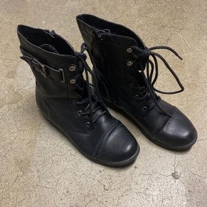 Black combat boot